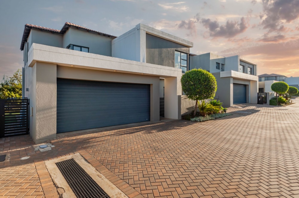 House for sale in Aspen Hills - 1GV1733114