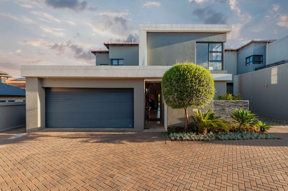 House for sale in Aspen Hills - 1GV1733114