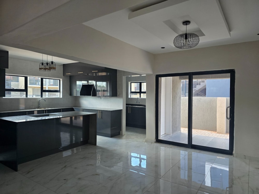 House for sale in Phakalane, Botswana - 3BO1733140 House for sale in Phakalane, Botswana - 3BO1733140