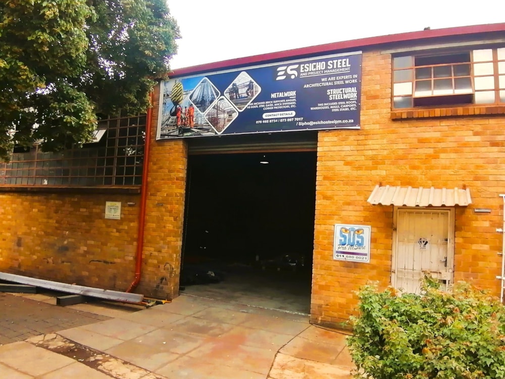 Commercial industrial property to rent in Booysens Reserve - 1GV1734911