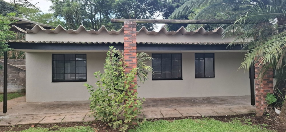 Garden cottage to rent in Bothas Hill - 1KF1735314