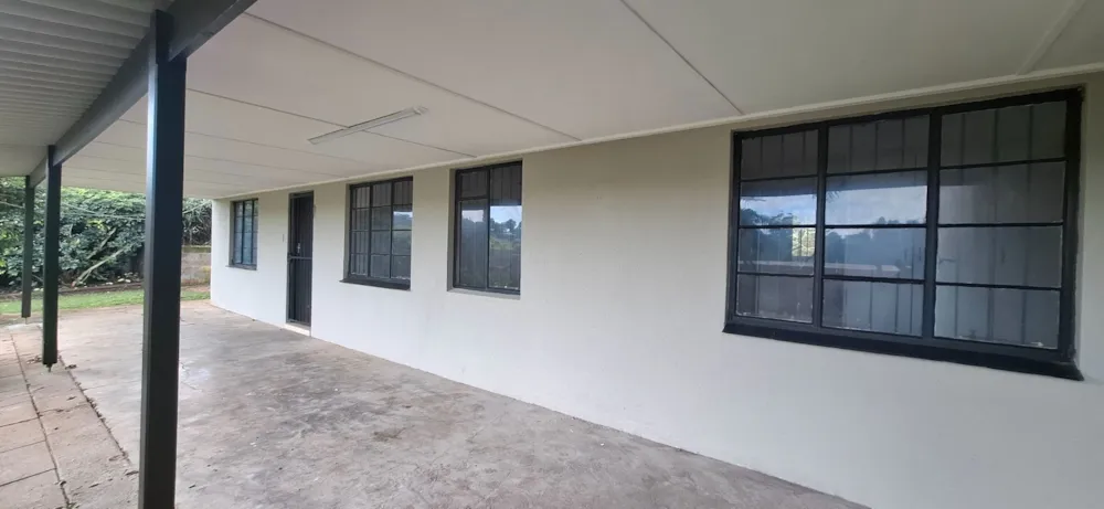 Garden cottage let in Bothas Hill - 1KF1735314