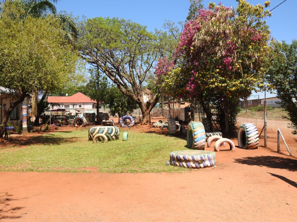 Commercial industrial property for sale in Mookgopong (Naboomspruit) - 1MDM1733258