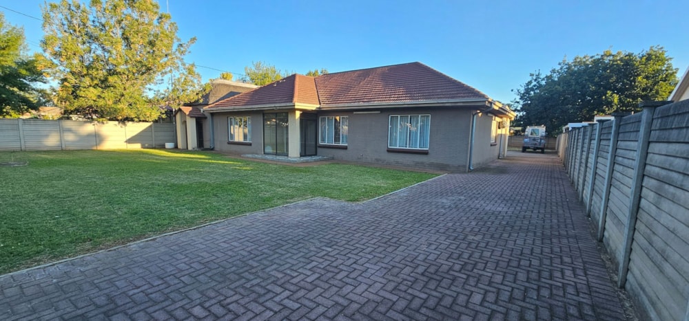 House for sale in Three Rivers Ext 1 - 1VT1733536 House for sale in Three Rivers Ext 1 - 1VT1733536