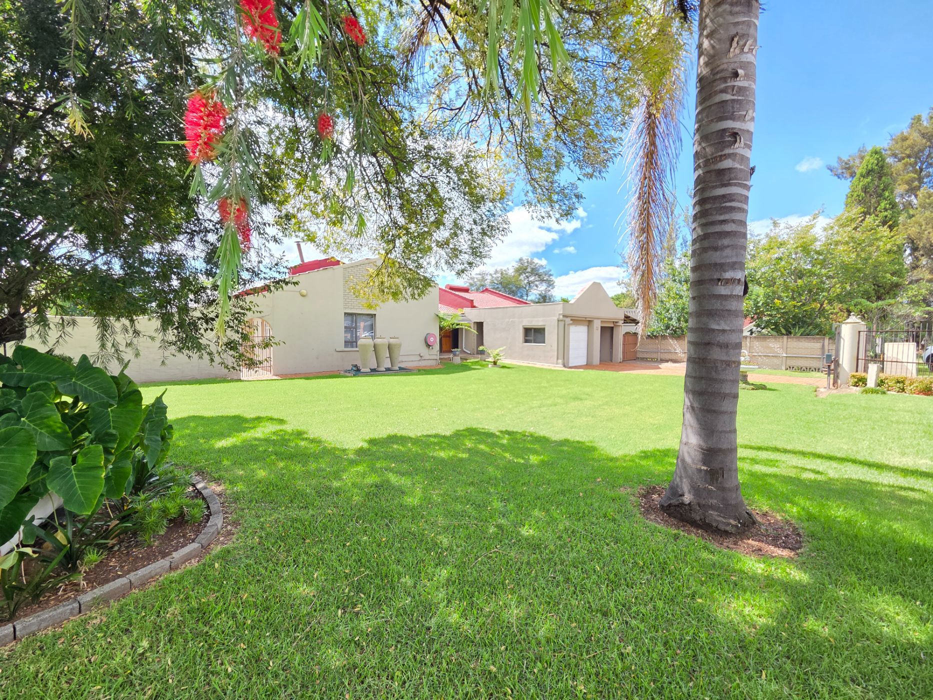 House for sale in Pioneer Park - 1NW1733281