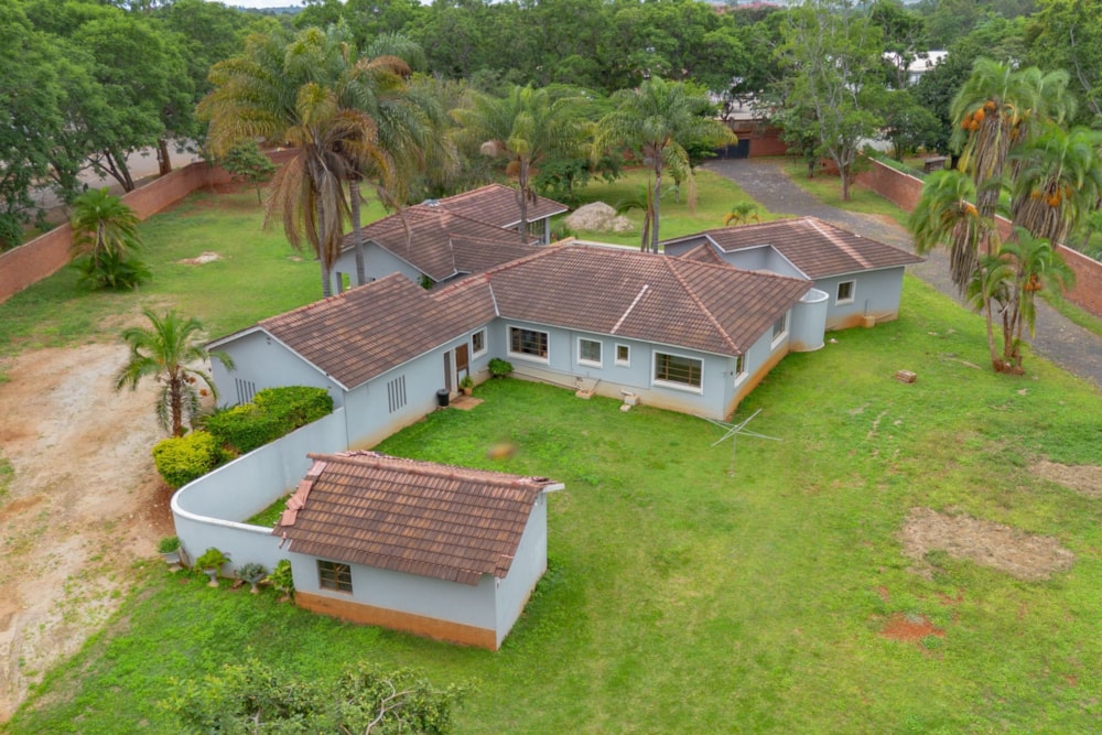 Residential vacant land for sale in Borrowdale, Zimbabwe - 3ZB1733324 Residential vacant land for sale in Borrowdale, Zimbabwe - 3ZB1733324