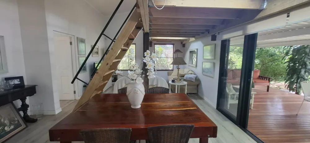 Garden cottage let in Gillitts - 1KF1733330