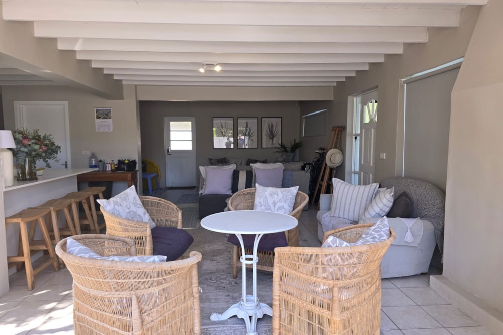 Double-storey house to rent in Village - 1SA1734956