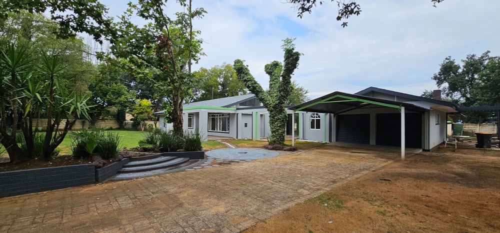 House for sale in Three Rivers North - 1VT1734323