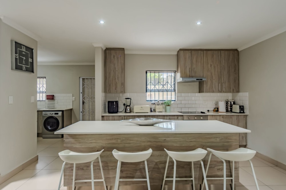 Double-storey house for sale in Celtisdal - CN1733350 Double-storey house for sale in Celtisdal - CN1733350