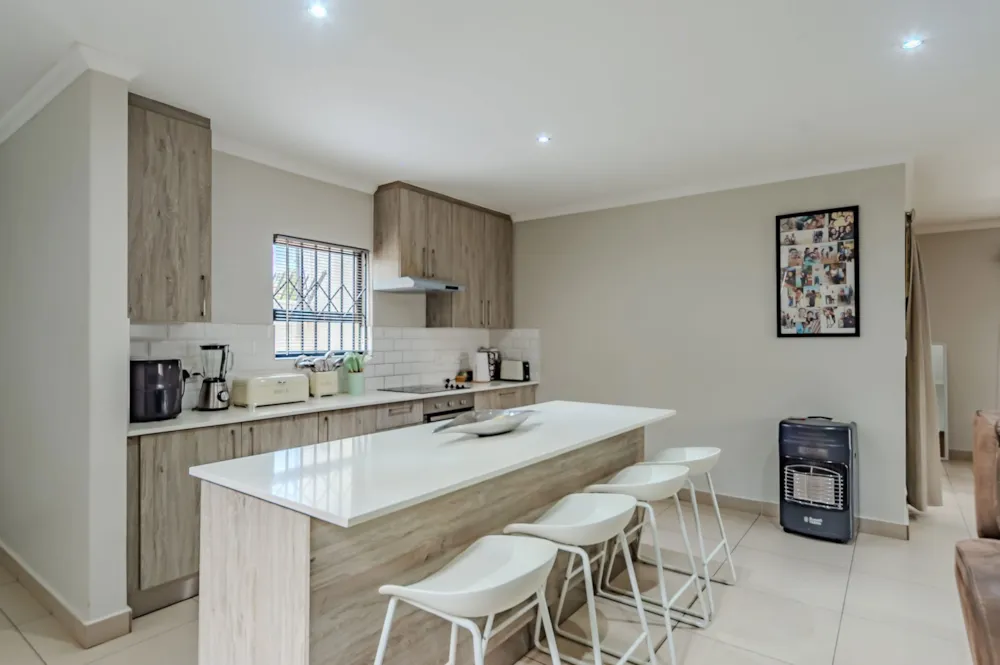 Double-storey house for sale in Celtisdal - CN1733350 Double-storey house for sale in Celtisdal - CN1733350