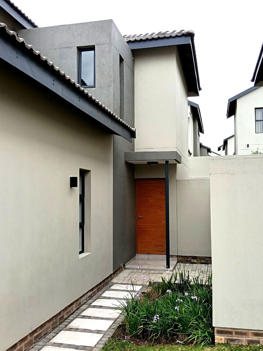 Security complex home for sale in Nelspruit Ext 29 - 1NS1733390
