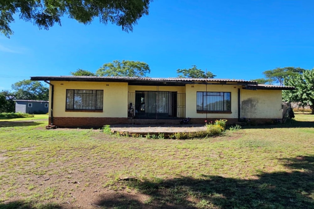 House for sale in Bulawayo, Zimbabwe - 3ZB1733371