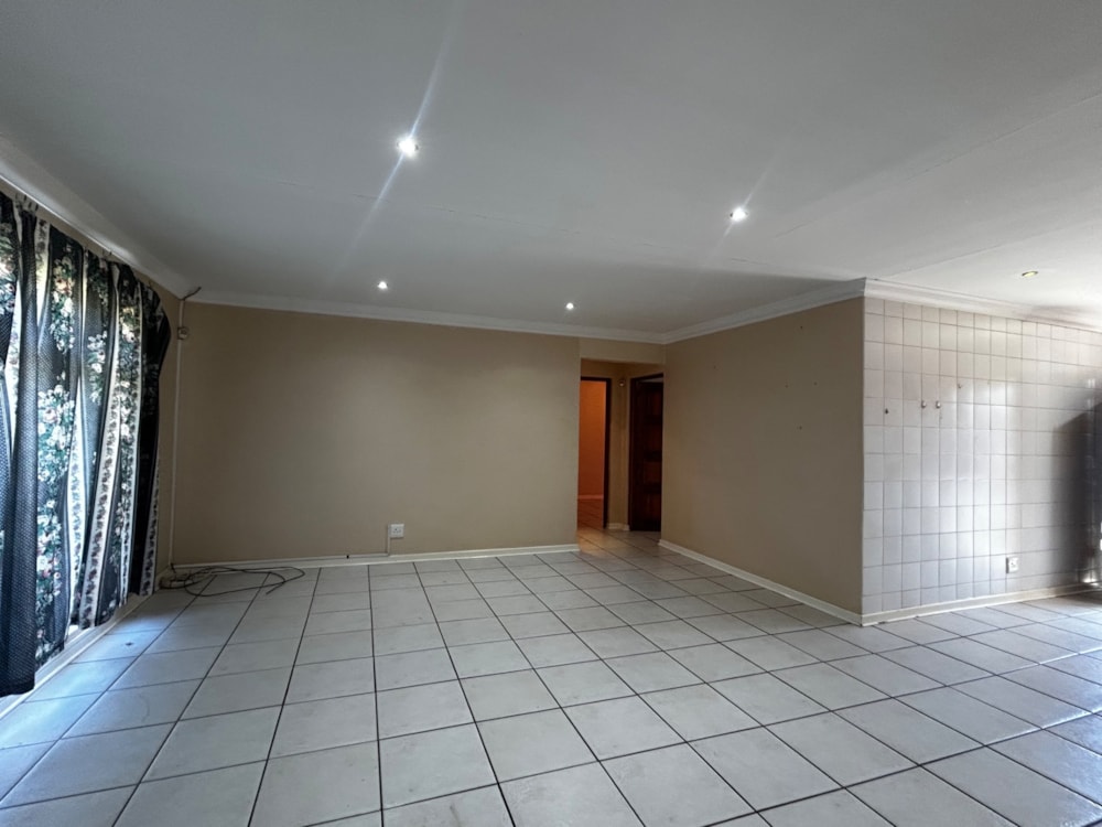 Townhouse for sale in Southridge, Kimberley - 1KJ1733385