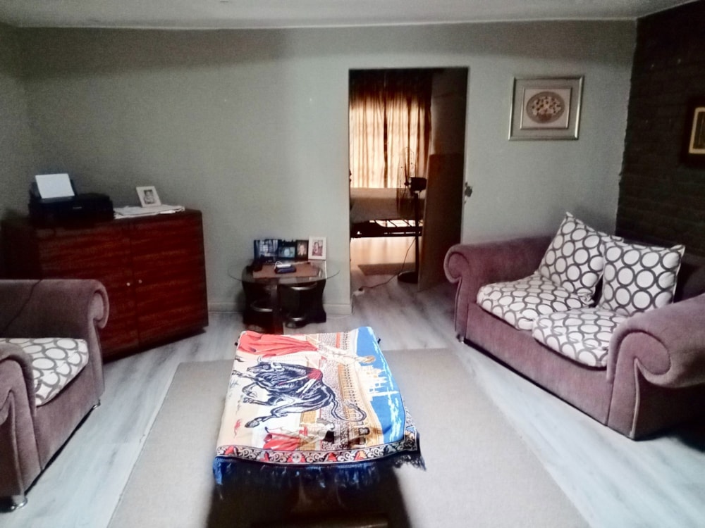 House for sale in Safari Gardens - 1RU1733413