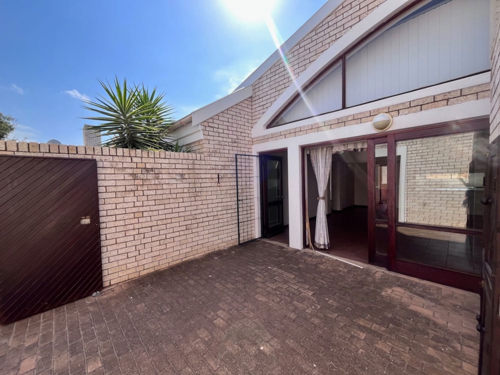 Townhouse to rent in Ou Dorp - 1JF1733477 Townhouse to rent in Ou Dorp - 1JF1733477