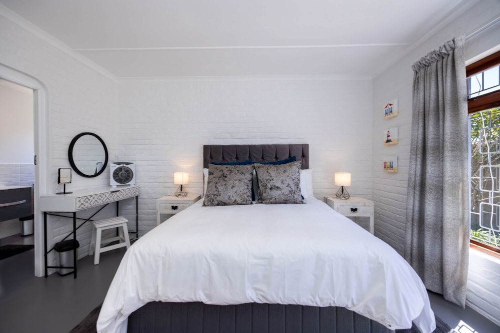 Cottage to rent in Plettenberg Bay - 1KG1733502
