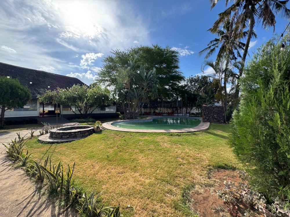 Function venue for sale in Matola, Mozambique - 3MQ1733494 Function venue for sale in Matola, Mozambique - 3MQ1733494