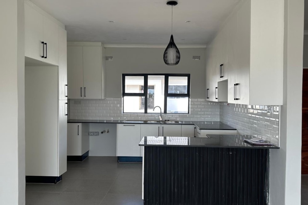 Townhouse for sale in Bulawayo, Zimbabwe - 3ZB1733492