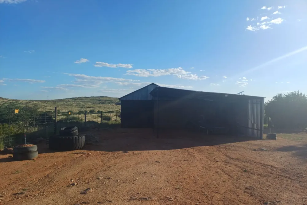 Smallholding for sale in Kalahari Farms - 1KAH1735538 Smallholding for sale in Kalahari Farms - 1KAH1735538