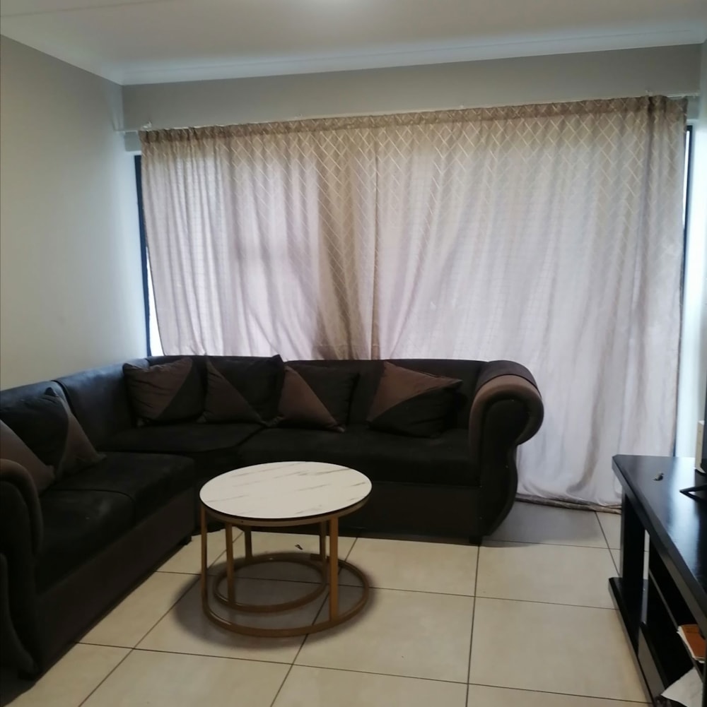 Townhouse for sale in Glen Marais - KTP1733518