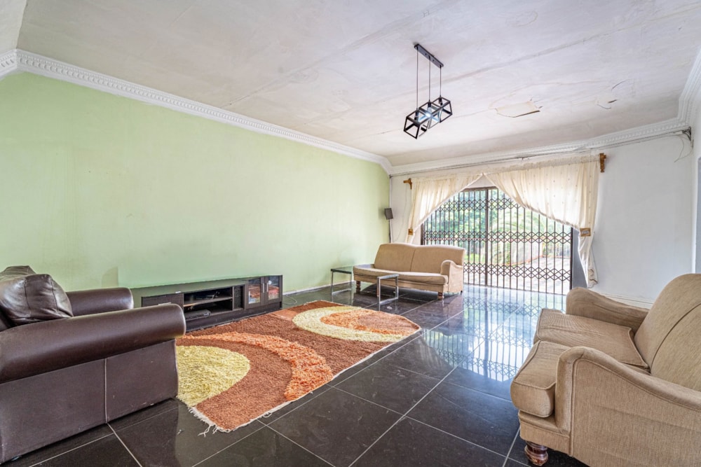 Double-storey house for sale in President Park - MR1733710