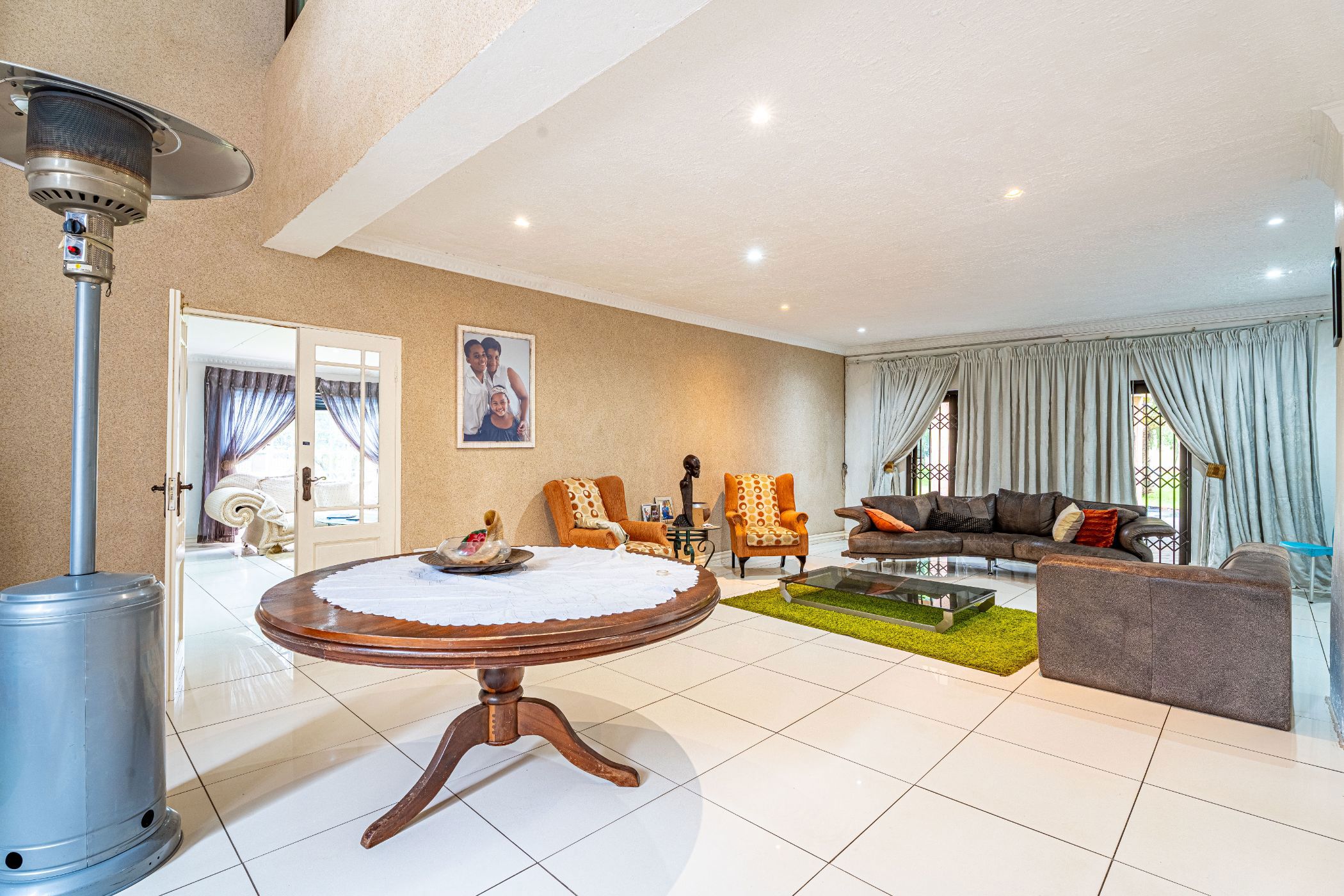 Double-storey house for sale in President Park - MR1733710