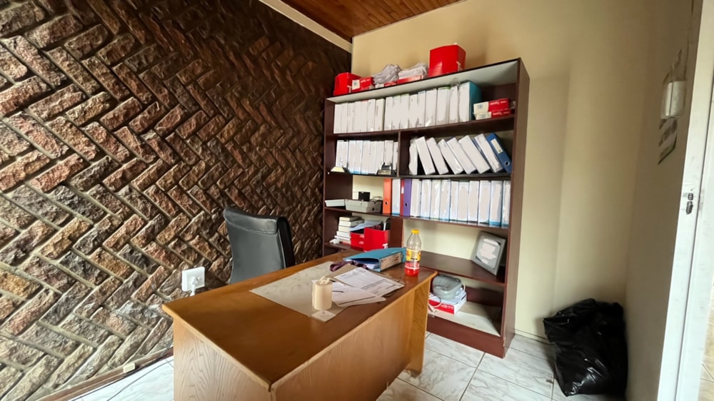 Commercial Building for sale in Polokwane Central - 1PS1733558 Commercial Building for sale in Polokwane Central - 1PS1733558