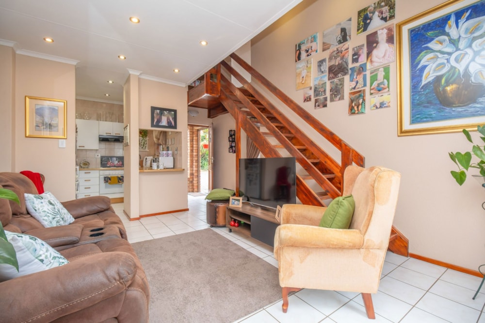 Townhouse for sale in Rangeview - 1KR1733593 Townhouse for sale in Rangeview - 1KR1733593