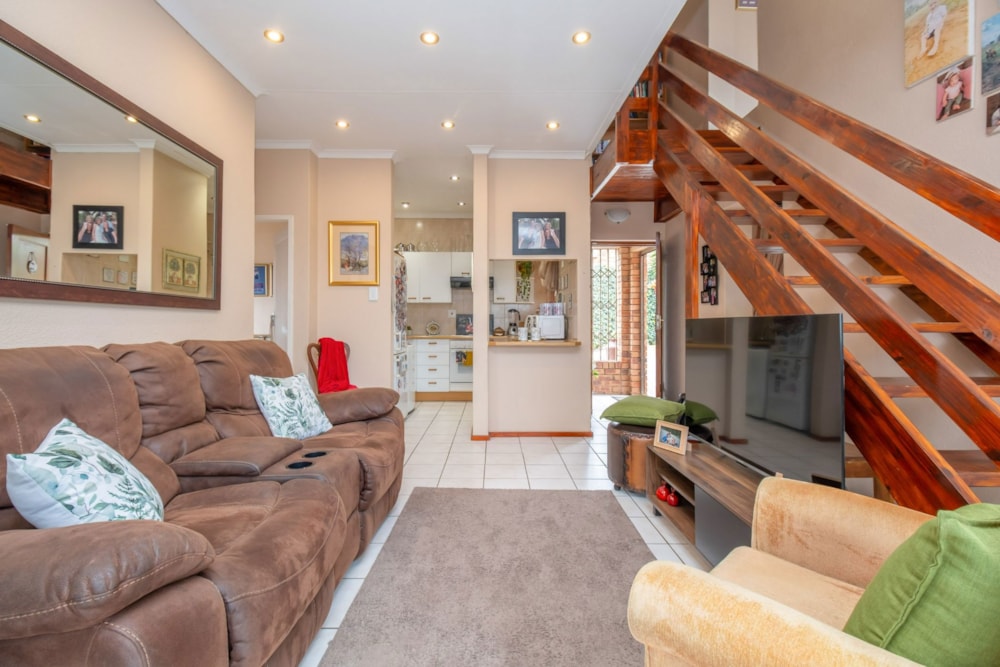 Townhouse for sale in Rangeview - 1KR1733593 Townhouse for sale in Rangeview - 1KR1733593