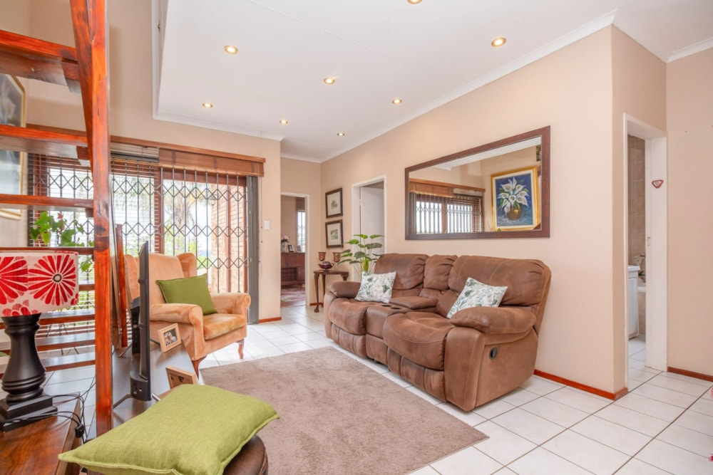 Townhouse for sale in Rangeview - 1KR1733593 Townhouse for sale in Rangeview - 1KR1733593