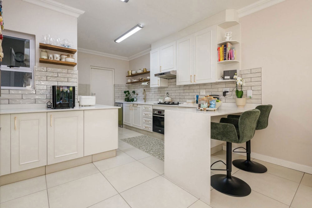 Golf estate house to rent in Eagle Canyon Golf Estate - RAL1733600