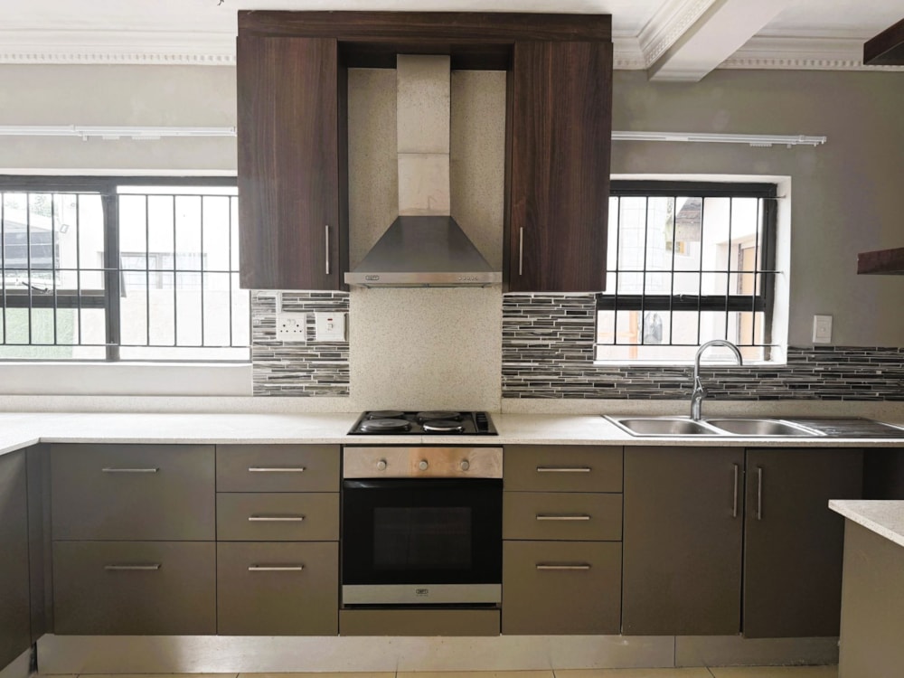 Townhouse to rent in Arboretum, Richards Bay - 1RY1733630 Townhouse to rent in Arboretum, Richards Bay - 1RY1733630