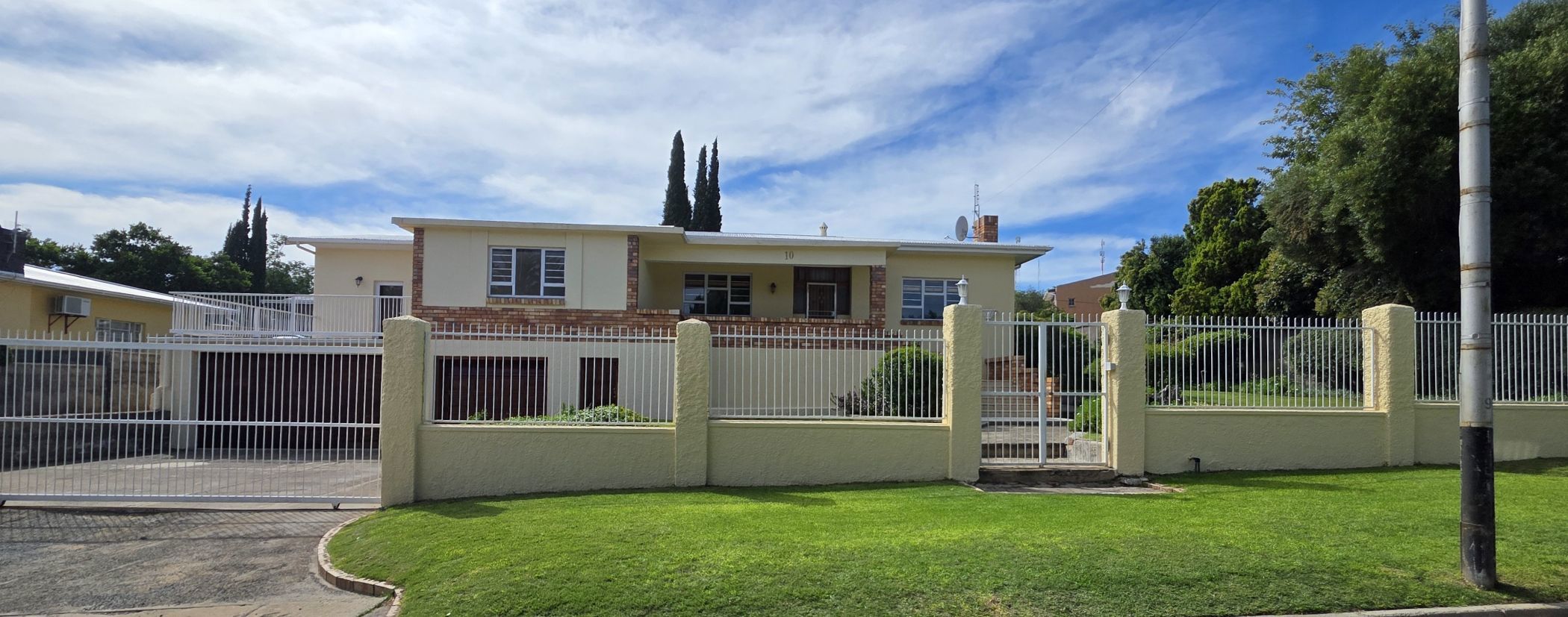 House for sale in Cradock - 1KK1733650