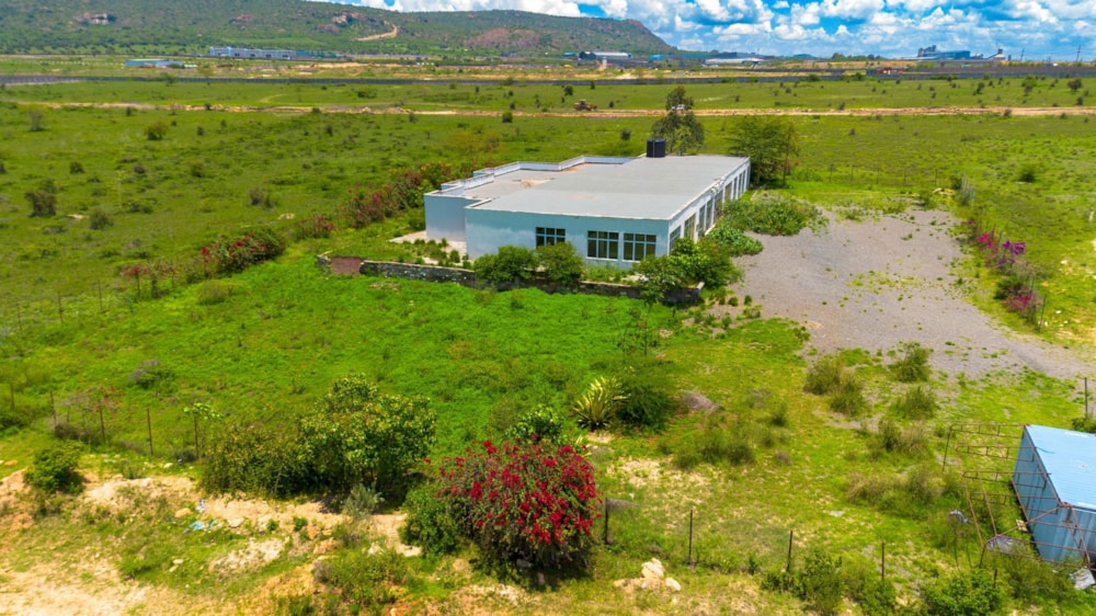 Commercial vacant land for sale in Athi River, Kenya - 3KE1743202 Commercial vacant land for sale in Athi River, Kenya - 3KE1743202