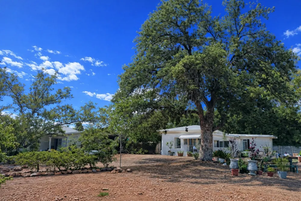 Cottage sold in Wesbank, Oudtshoorn - 1OU1733969 Cottage sold in Wesbank, Oudtshoorn - 1OU1733969