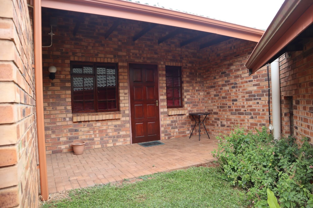 Apartment to rent in White River Ext 18 - 1WR1733658 Apartment to rent in White River Ext 18 - 1WR1733658