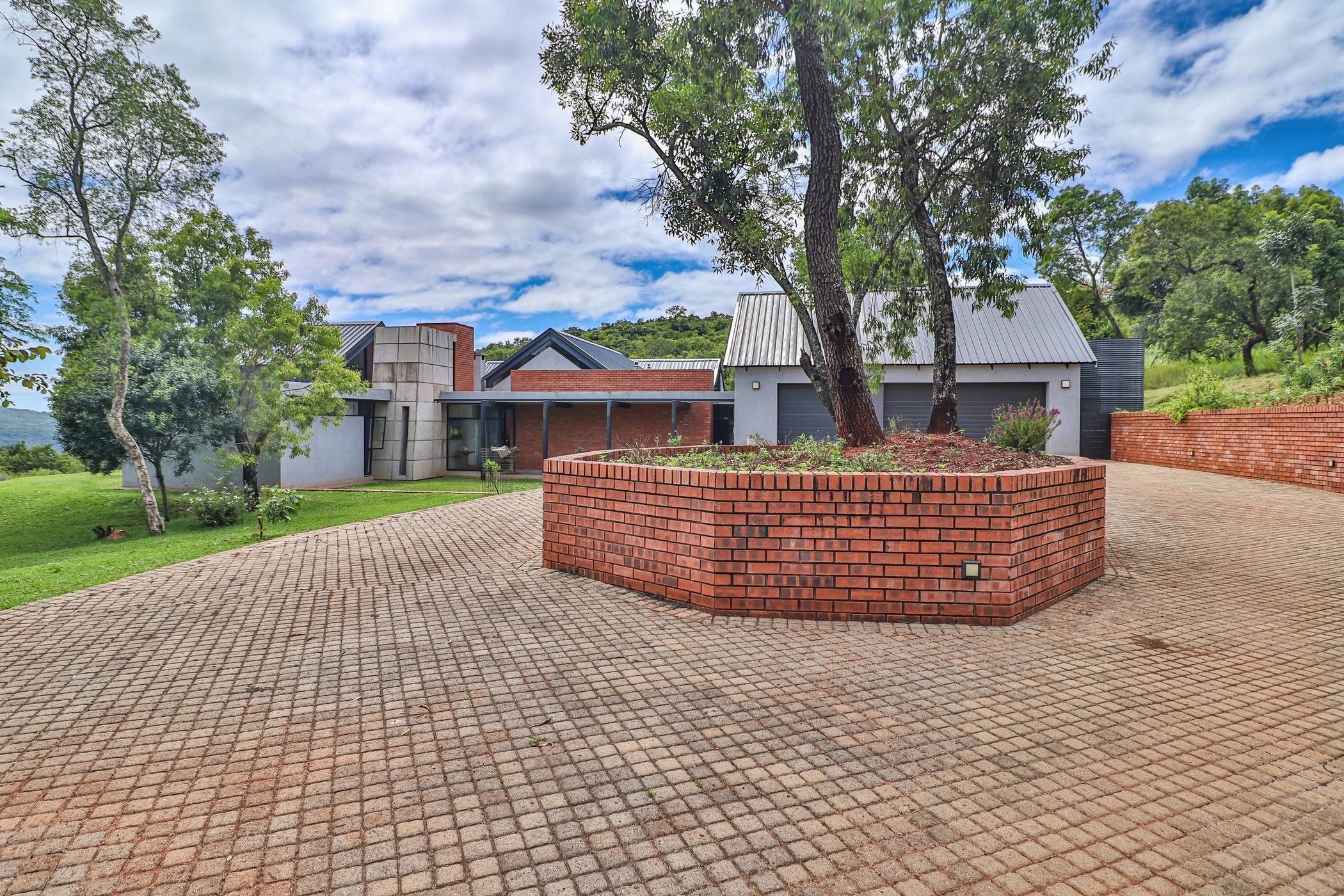 House for sale in Hazyview - 1WR1733904