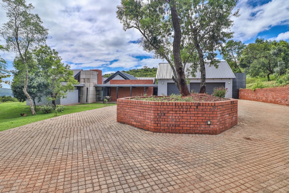 House for sale in Hazyview - 1WR1733904