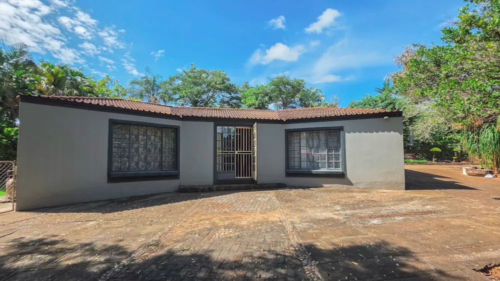 House for sale in Komatipoort - 1NK1734009 House for sale in Komatipoort - 1NK1734009