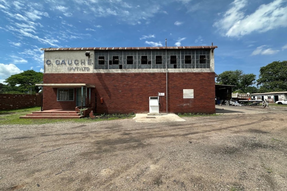 Commercial industrial property for sale in Bulawayo, Zimbabwe - 3ZB1733885