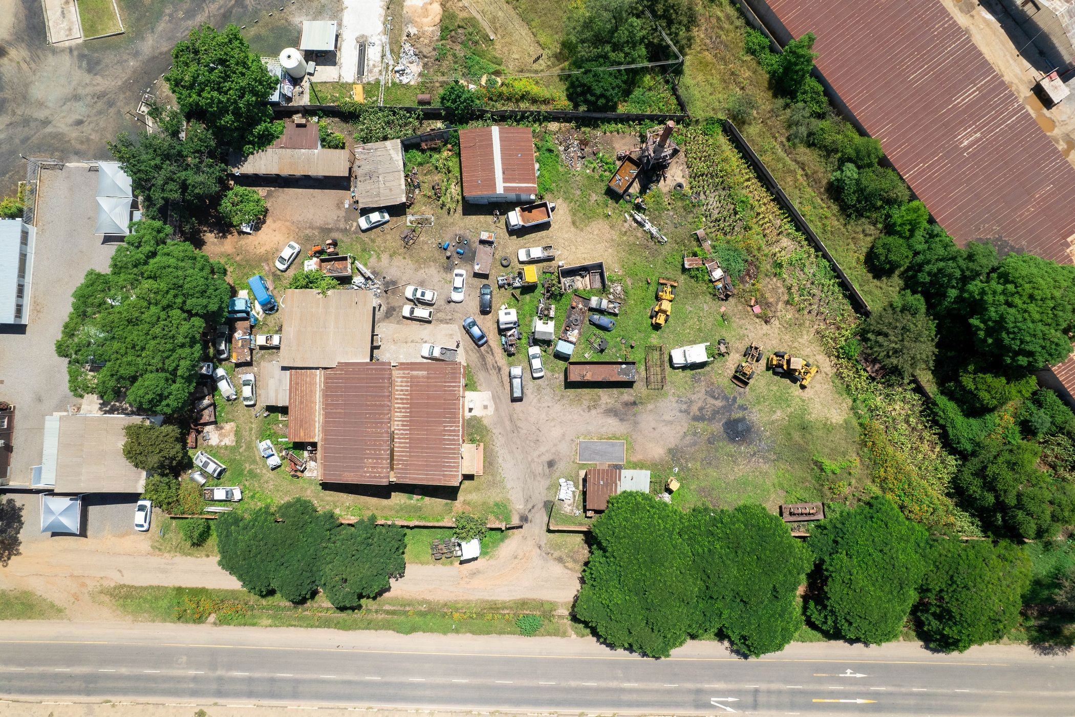 Commercial industrial property for sale in Bulawayo, Zimbabwe - 3ZB1733885