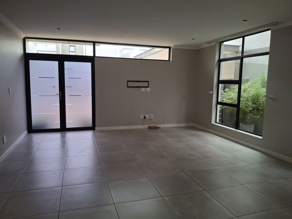 Double-storey apartment for sale in Rynfield - EN1733939