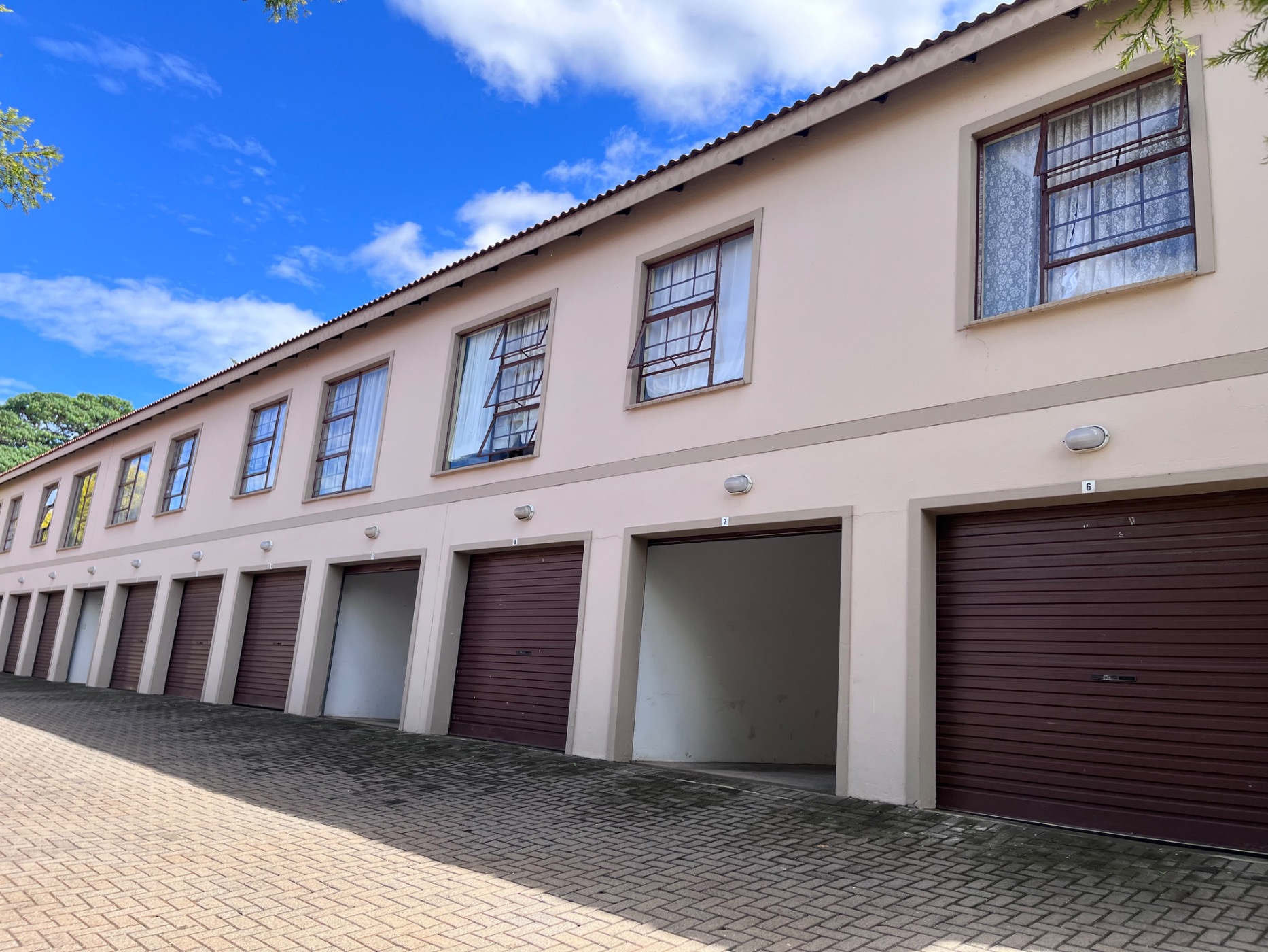 Apartment for sale in Sunnyridge, Newcastle - 1NW1743847