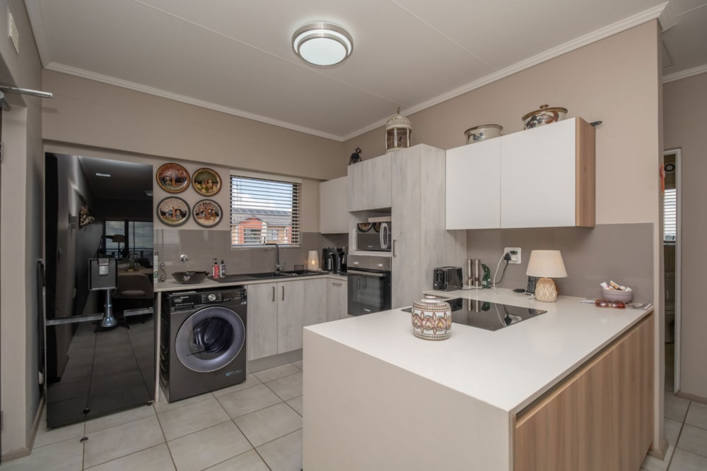 Apartment for sale in Olievenhoutpoort - RAN1735018 Apartment for sale in Olievenhoutpoort - RAN1735018