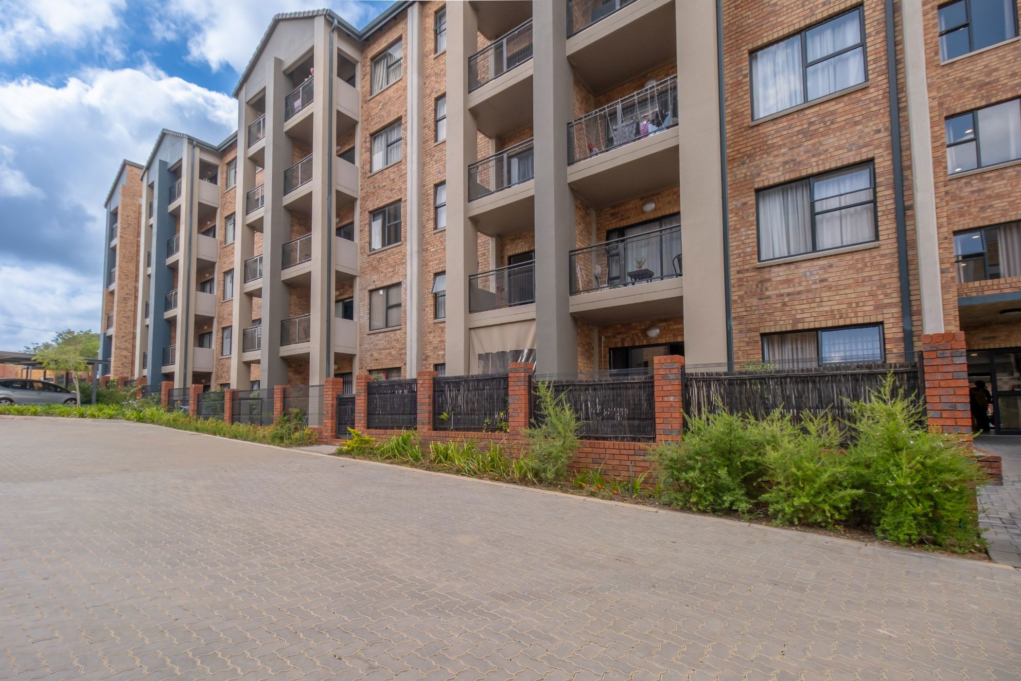 Apartment for sale in North Riding AH - RAN1735018