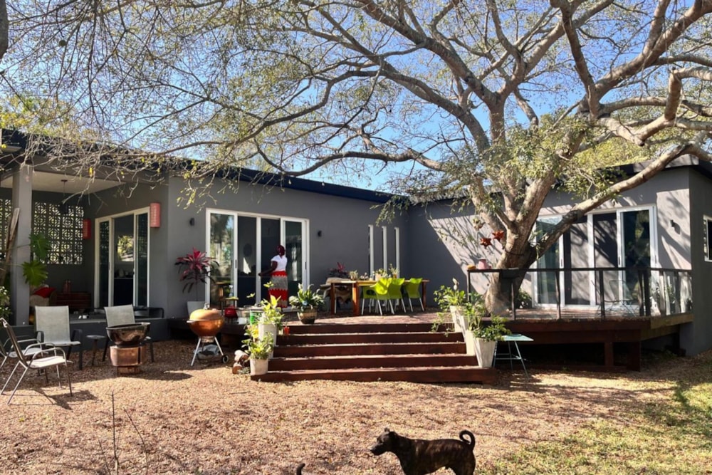 Beachfront villa for sale in Praia do Bilene, Gaza, Mozambique - 3MQ1733976