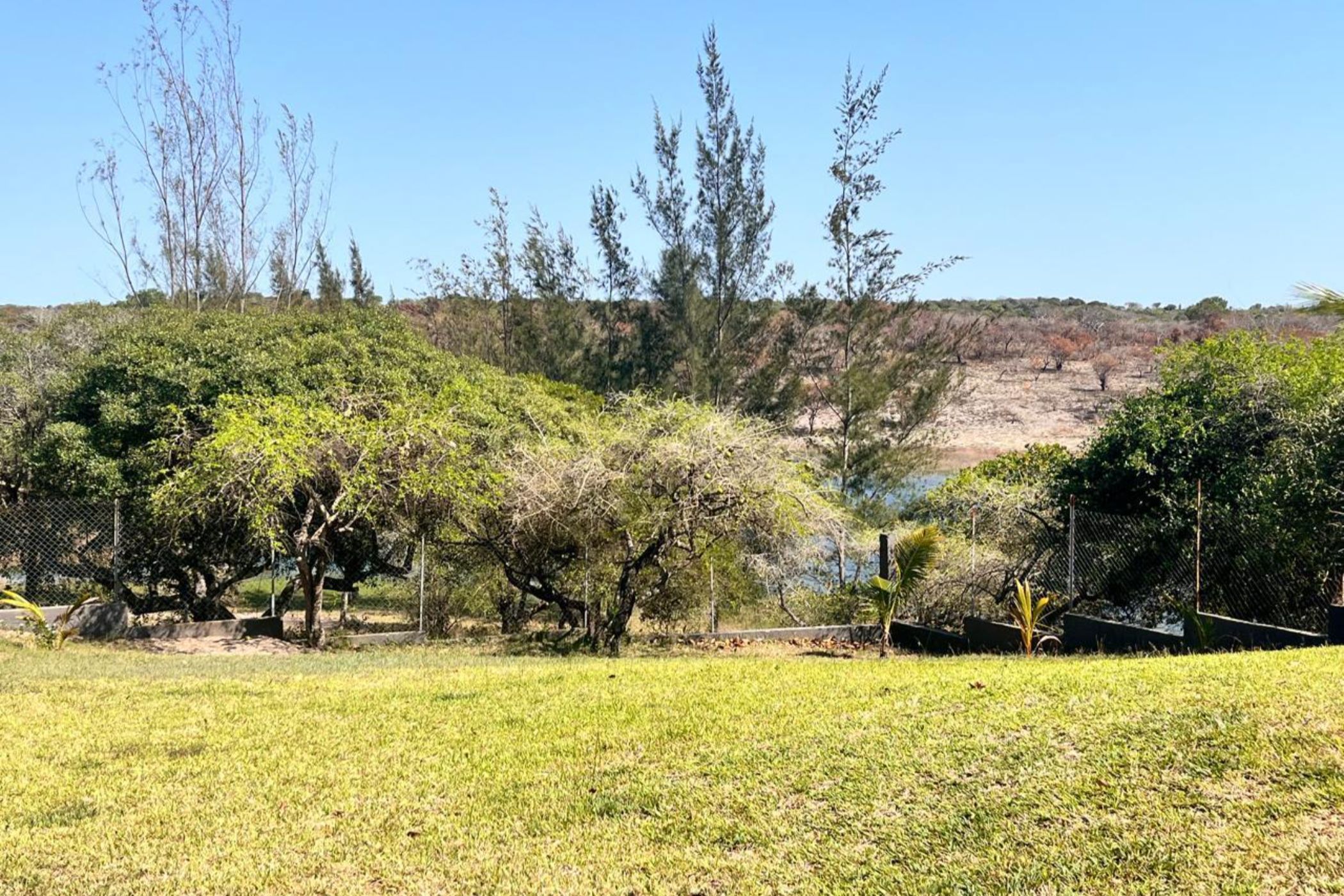 Beachfront villa for sale in Praia do Bilene, Gaza, Mozambique - 3MQ1733976