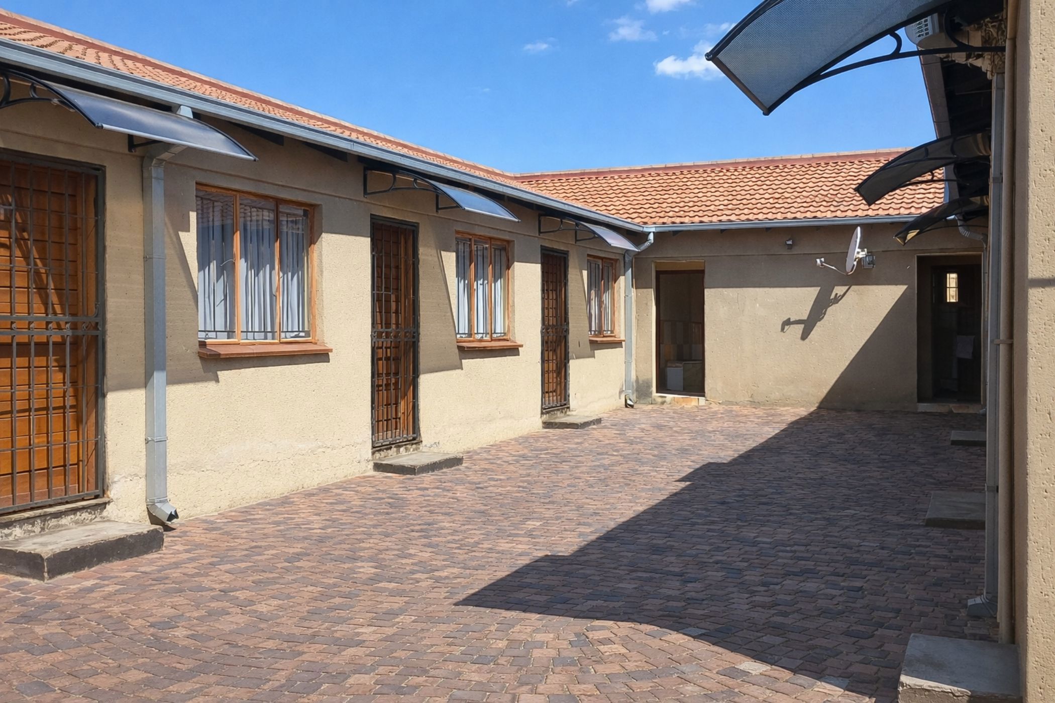 House for sale in Leachville - 1BJ1734010