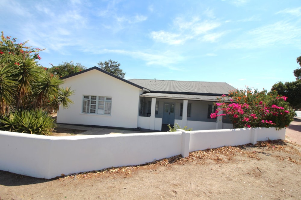 House for sale in Velddrif - LA1733992 House for sale in Velddrif - LA1733992